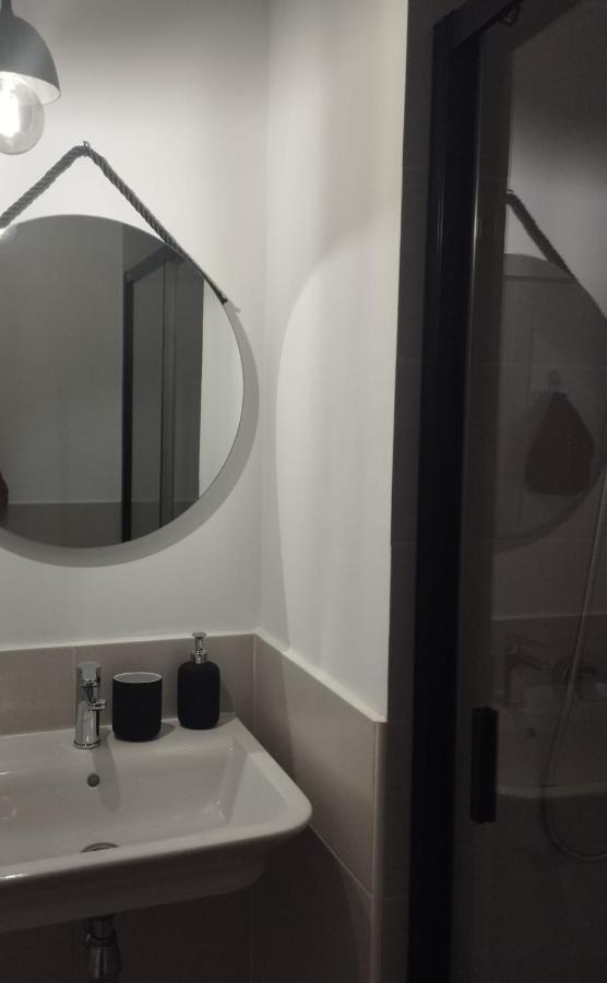 Atico Aire De Triana Apartment เซบีญา ภายนอก รูปภาพ